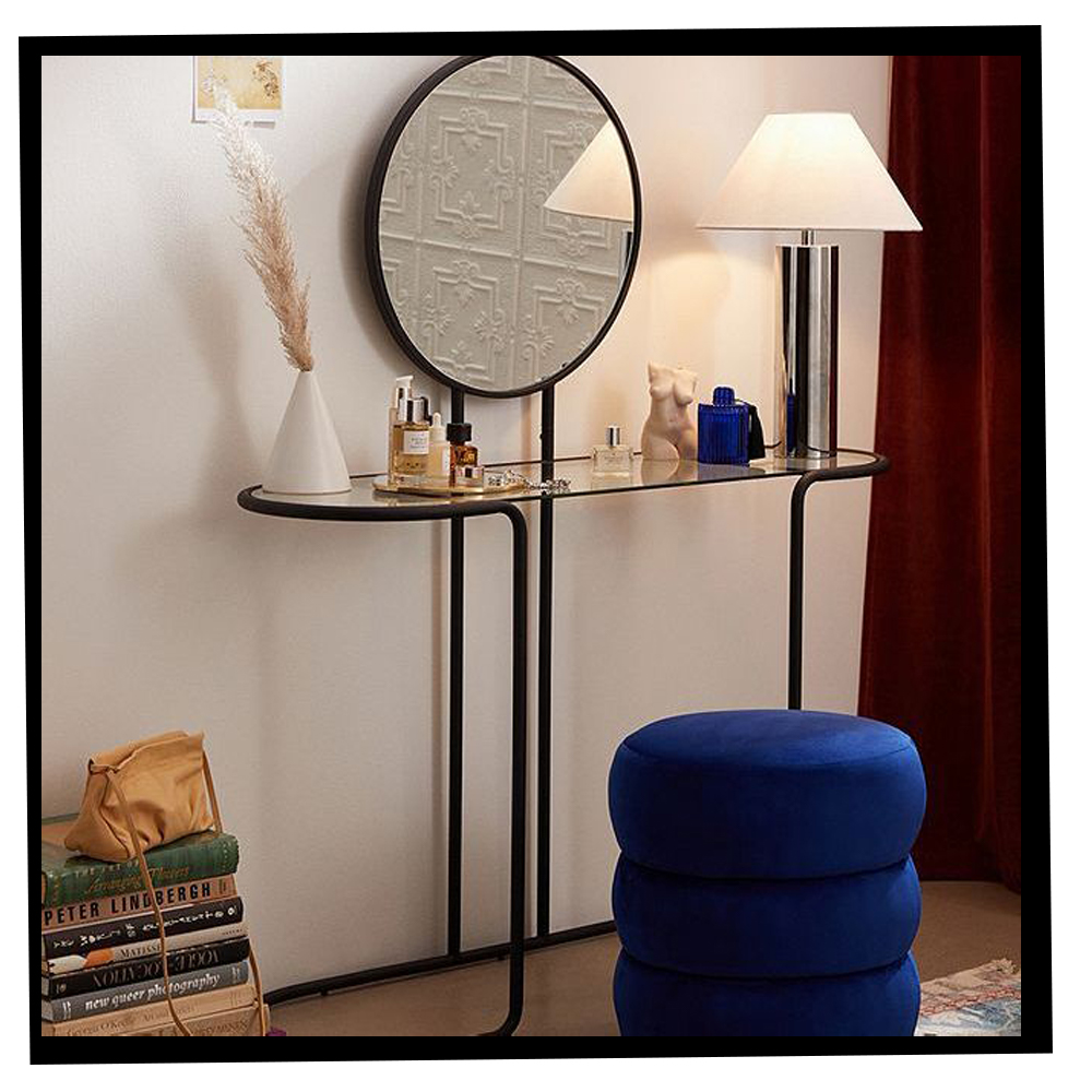 Dazzle Your Space with Dunelm’s Elegant Feather Lampshade