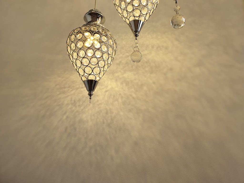 Unique Spherical Resin Chandelier: Industrial Style Unique Spherical Resin Chandelier: Industrial Style
